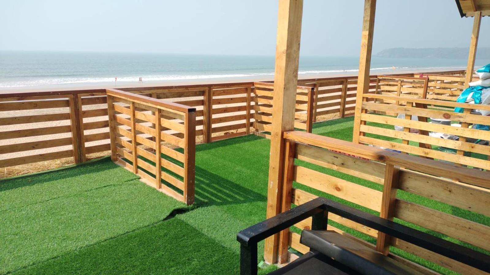 Silent Waves Hotel Agonda Bilik gambar