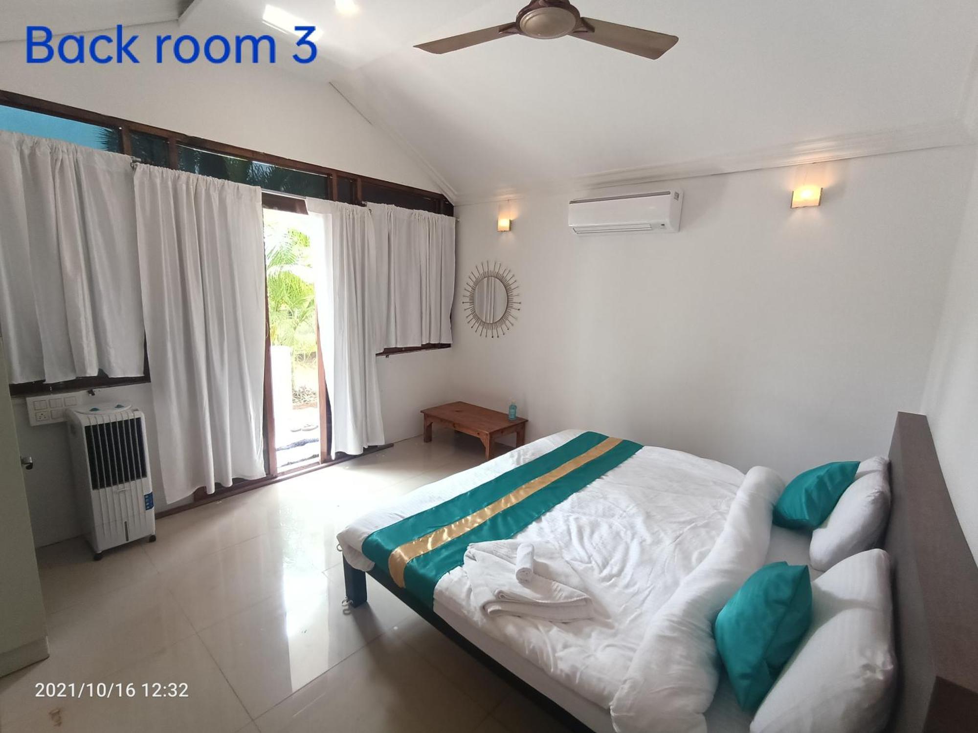 Silent Waves Hotel Agonda Bilik gambar